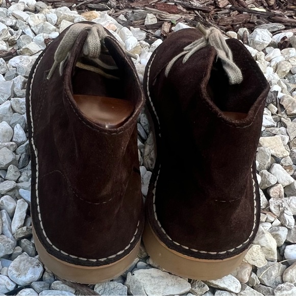 Saks Fifth Avenue Brown Suede Lace-Up Chukka Boots Size 9.5 Great Condition - Picture 4 of 13